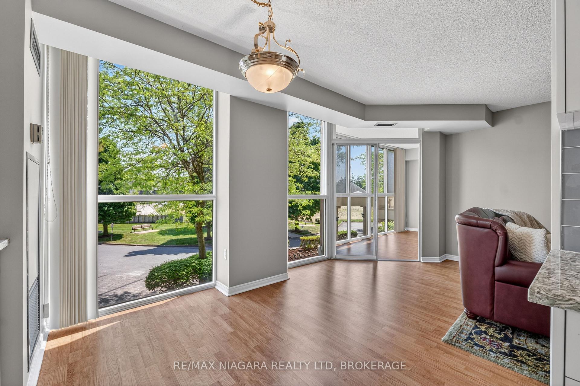 Photo 13 of Unit 204, 162 Martindale Road, St. Catharines, Grapeview — HOMEH