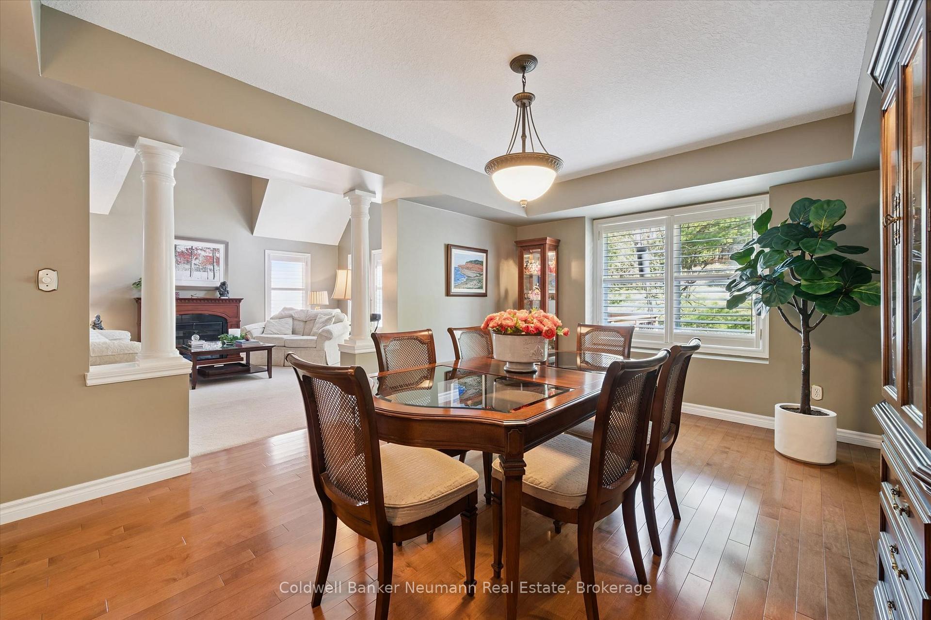 Photo 11 of 165 Terraview Crescent, Guelph, Kortright West — HOMEH