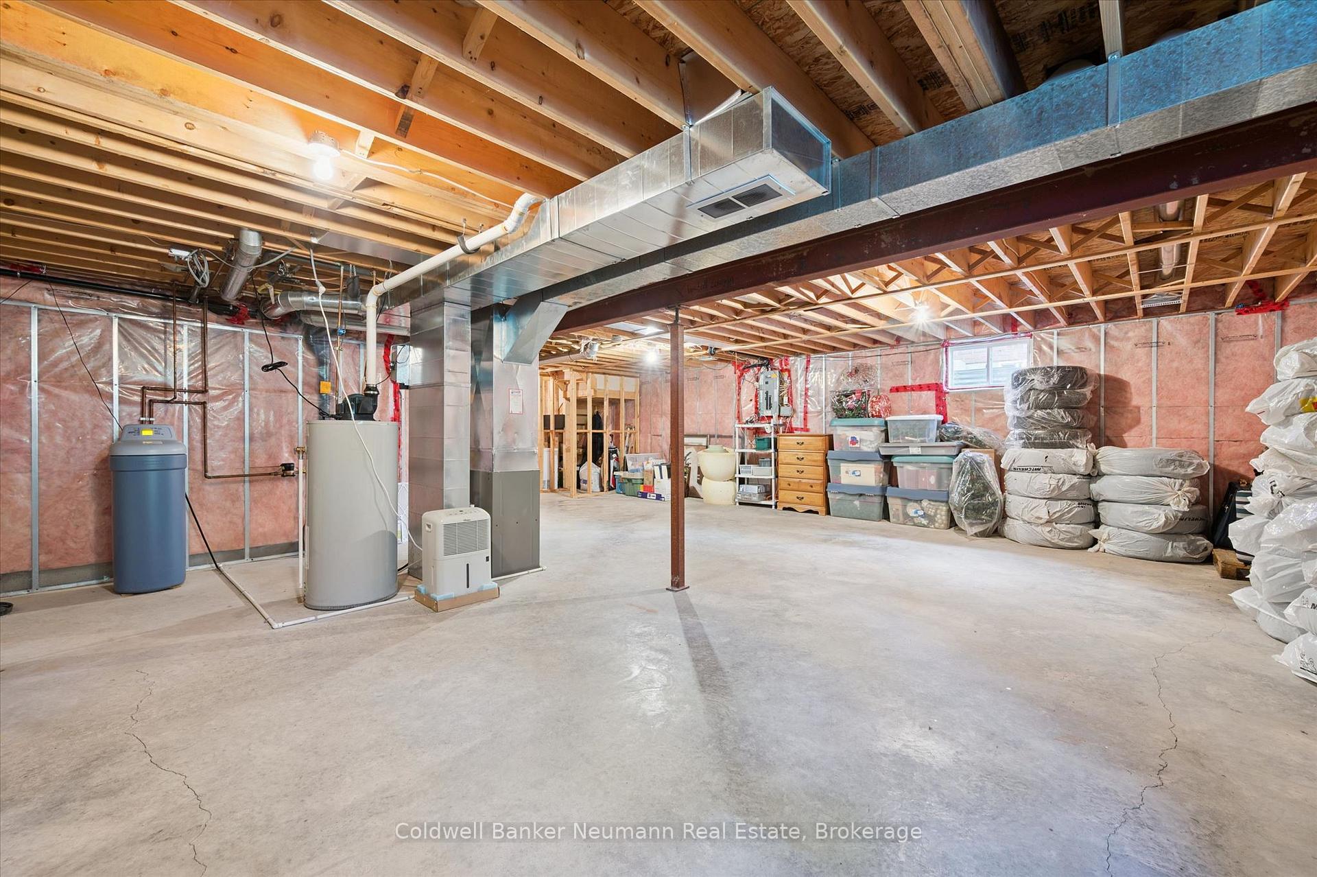 Photo 29 of 165 Terraview Crescent, Guelph, Kortright West — HOMEH
