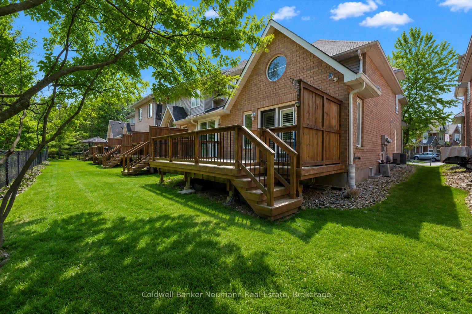 Photo 30 of 165 Terraview Crescent, Guelph, Kortright West — HOMEH