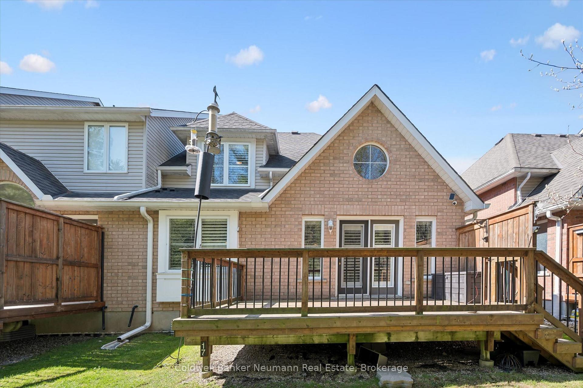 Photo 34 of 165 Terraview Crescent, Guelph, Kortright West — HOMEH