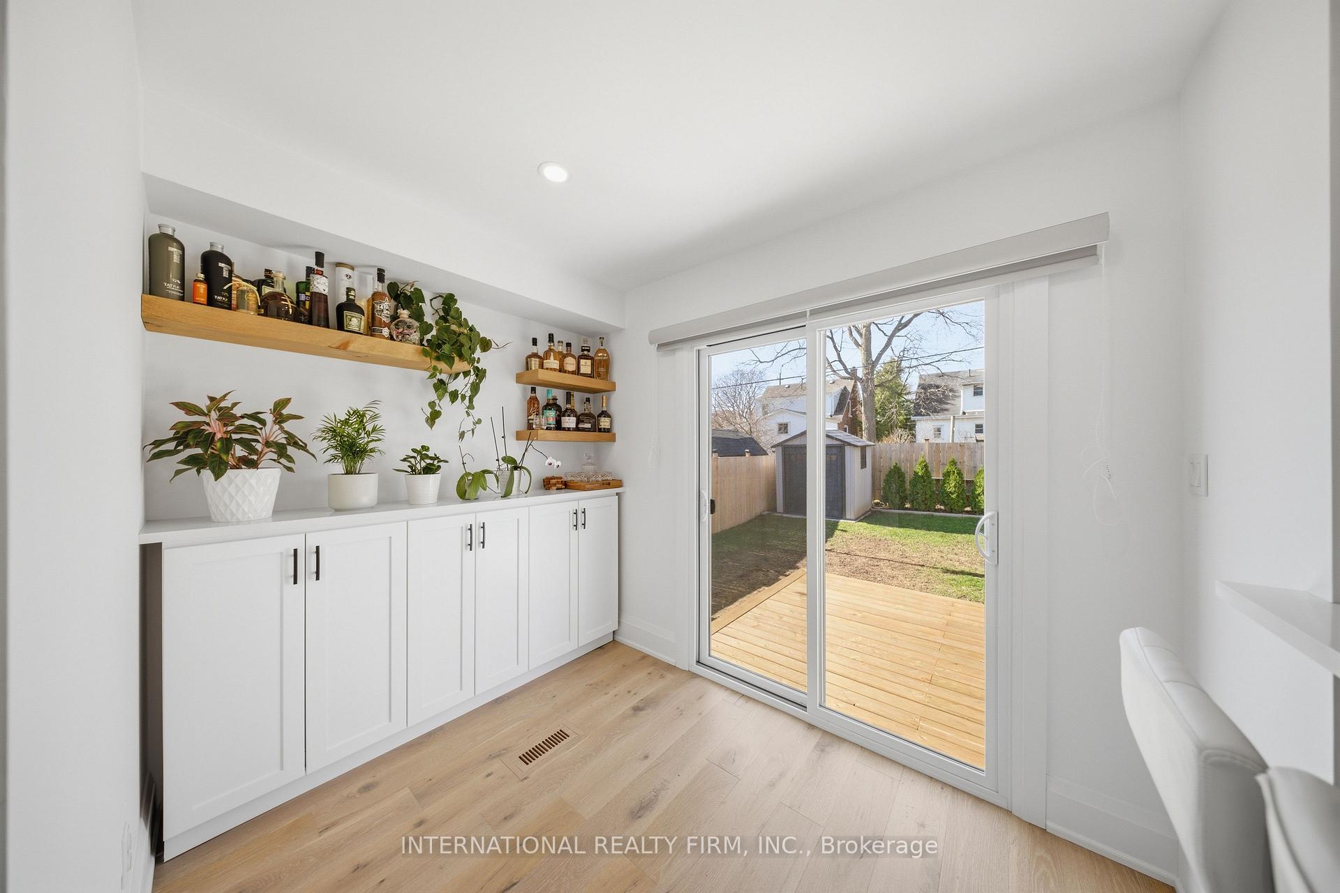 Photo 9 of 28 Debby Crescent, Brantford, North Park/Wood St. — HOMEH