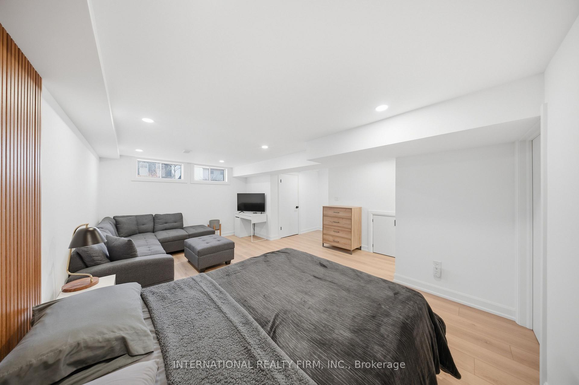 Photo 22 of 28 Debby Crescent, Brantford, North Park/Wood St. — HOMEH