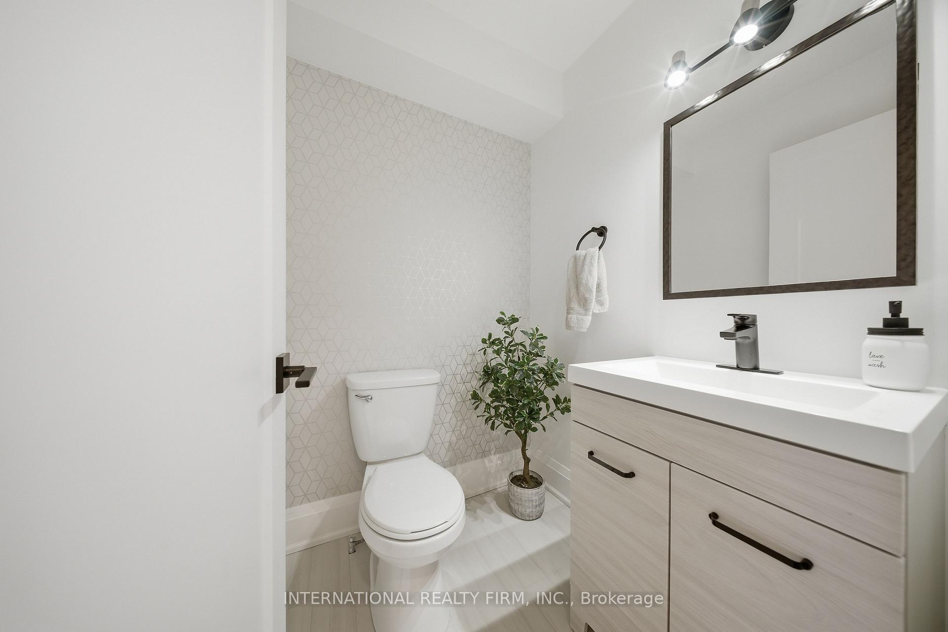 Photo 23 of 28 Debby Crescent, Brantford, North Park/Wood St. — HOMEH