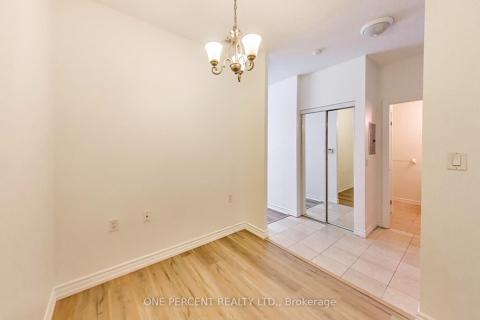 Photo 5 of Unit 109, 3840 Bathurst Street, North York, Clanton Park — HOMEH