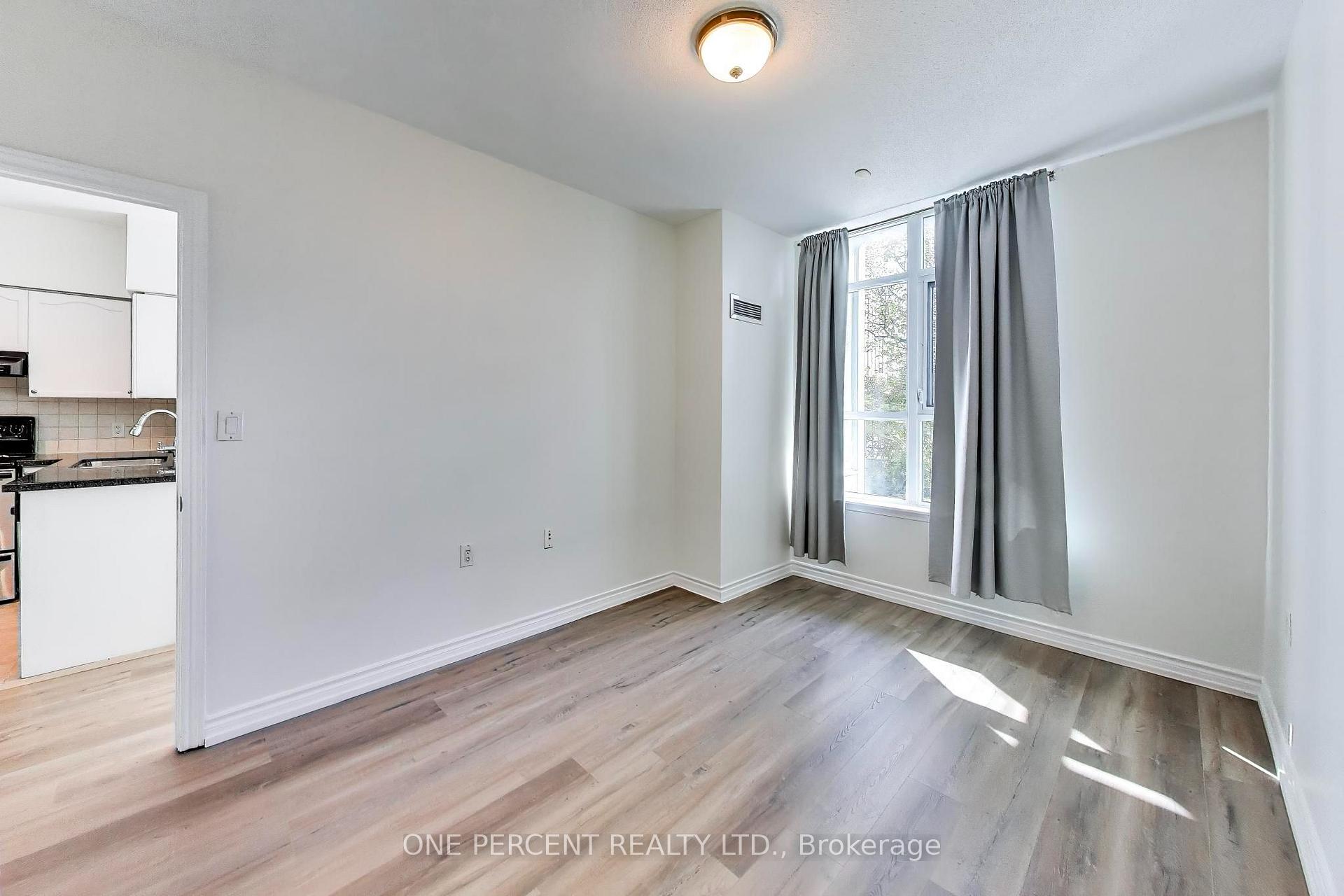 Photo 12 of Unit 109, 3840 Bathurst Street, North York, Clanton Park — HOMEH