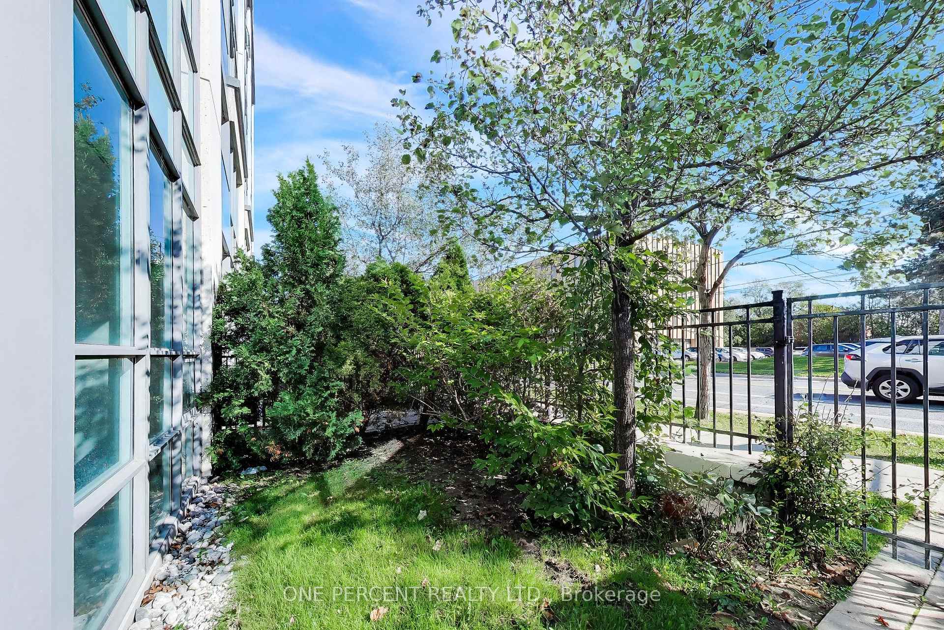 Photo 18 of Unit 109, 3840 Bathurst Street, North York, Clanton Park — HOMEH