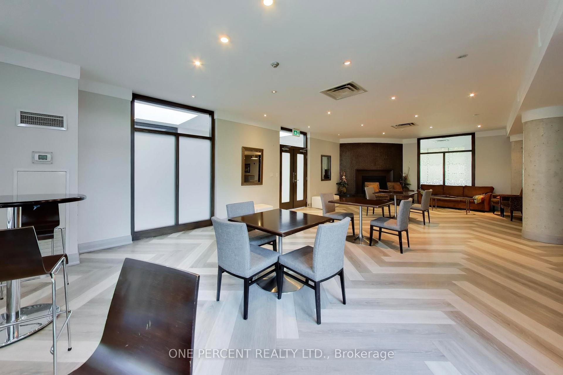 Photo 27 of Unit 109, 3840 Bathurst Street, North York, Clanton Park — HOMEH