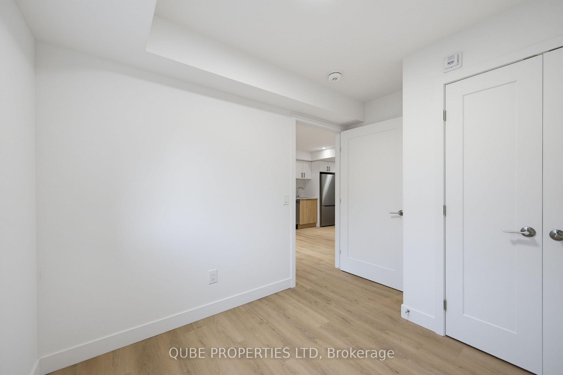 Photo 7 of Unit Unit 5, 15 Larch Street, Ottawa, West Centre Town — HOMEH