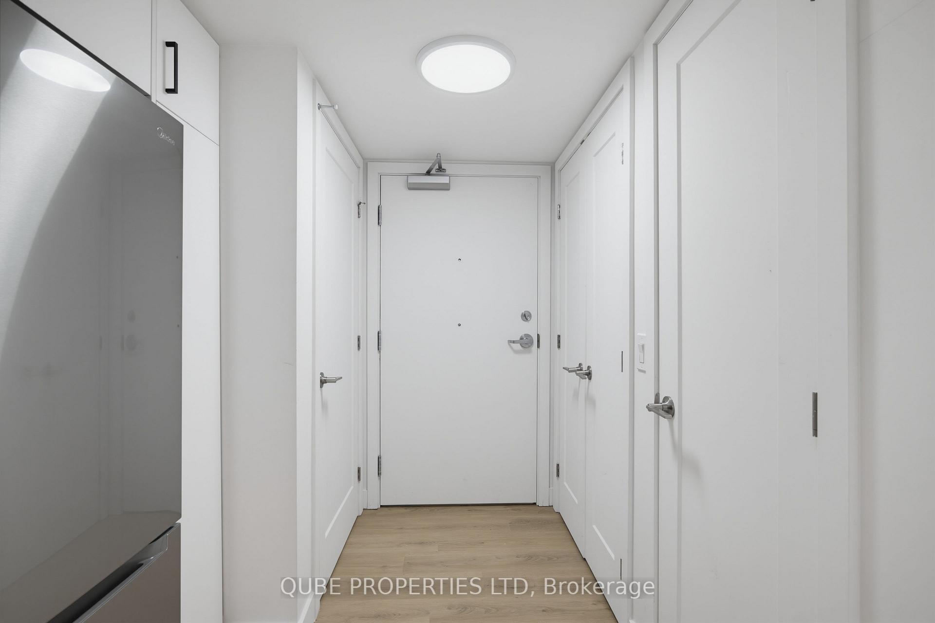 Photo 10 of Unit Unit 5, 15 Larch Street, Ottawa, West Centre Town — HOMEH