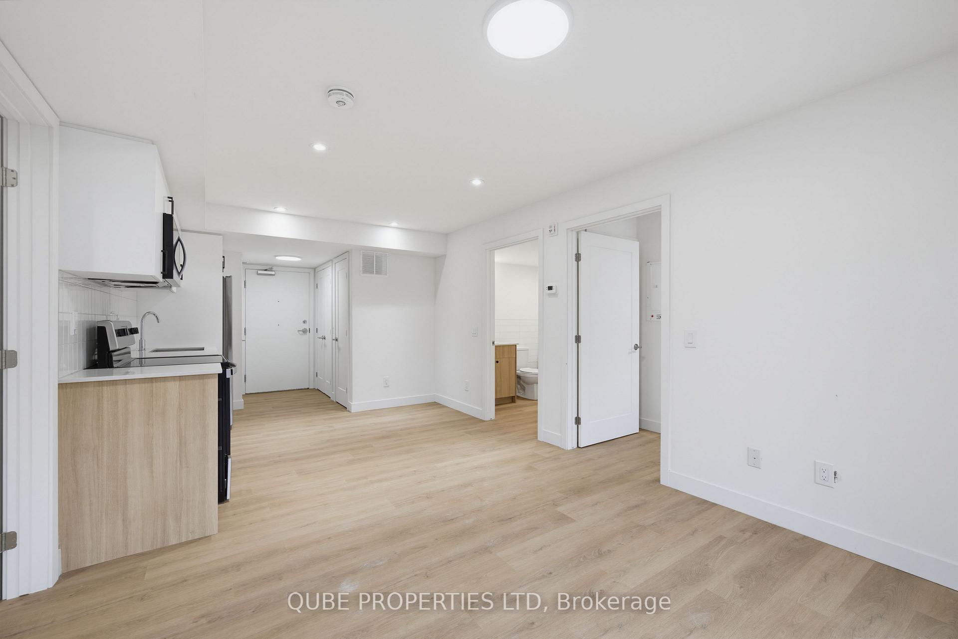 Photo 13 of Unit Unit 5, 15 Larch Street, Ottawa, West Centre Town — HOMEH