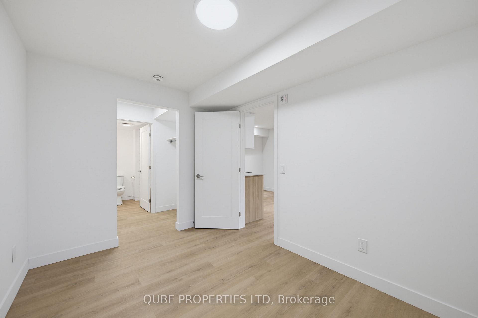 Photo 17 of Unit Unit 5, 15 Larch Street, Ottawa, West Centre Town — HOMEH