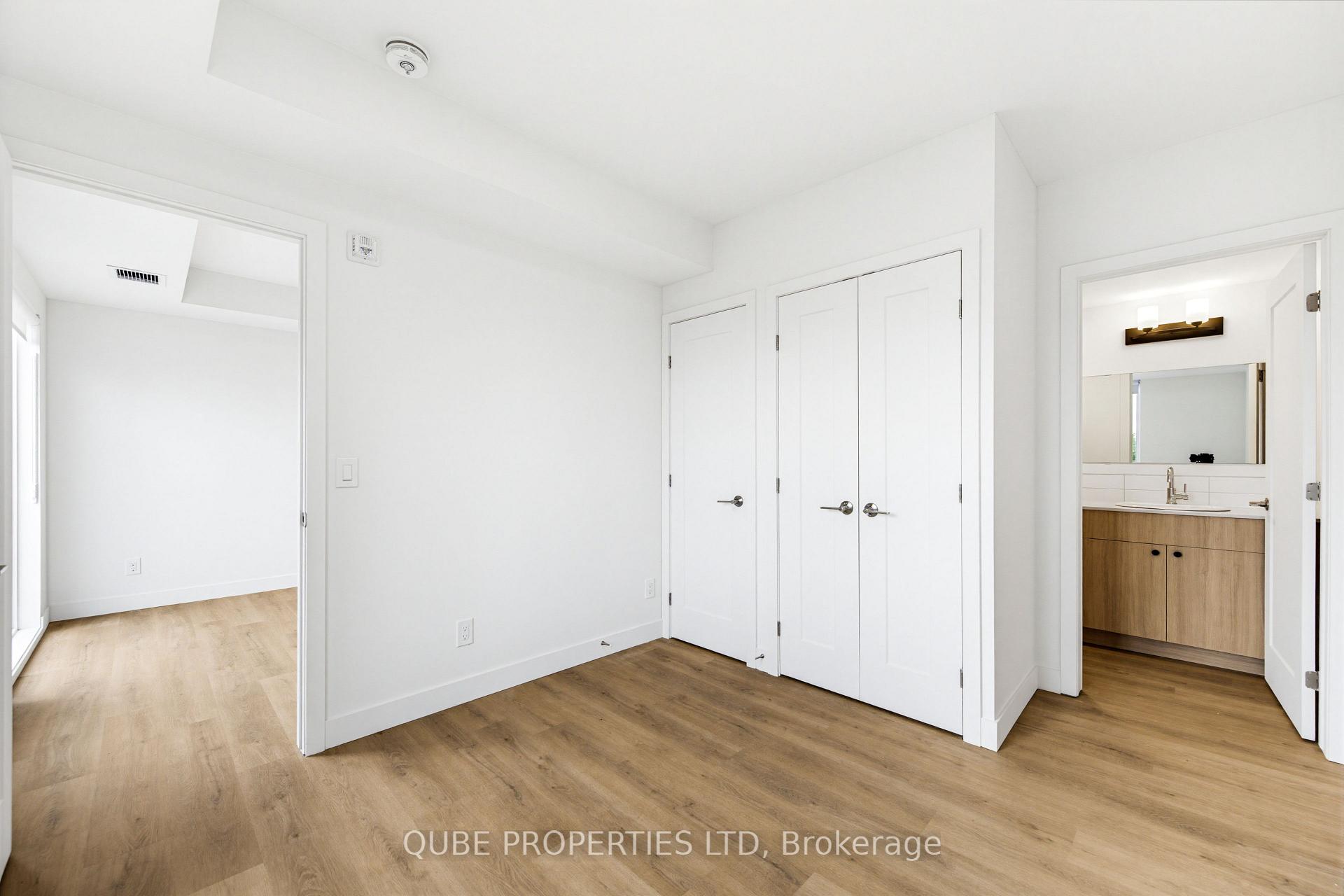 Photo 9 of Unit Unit 304, 15 Larch Street, Ottawa, West Centre Town — HOMEH