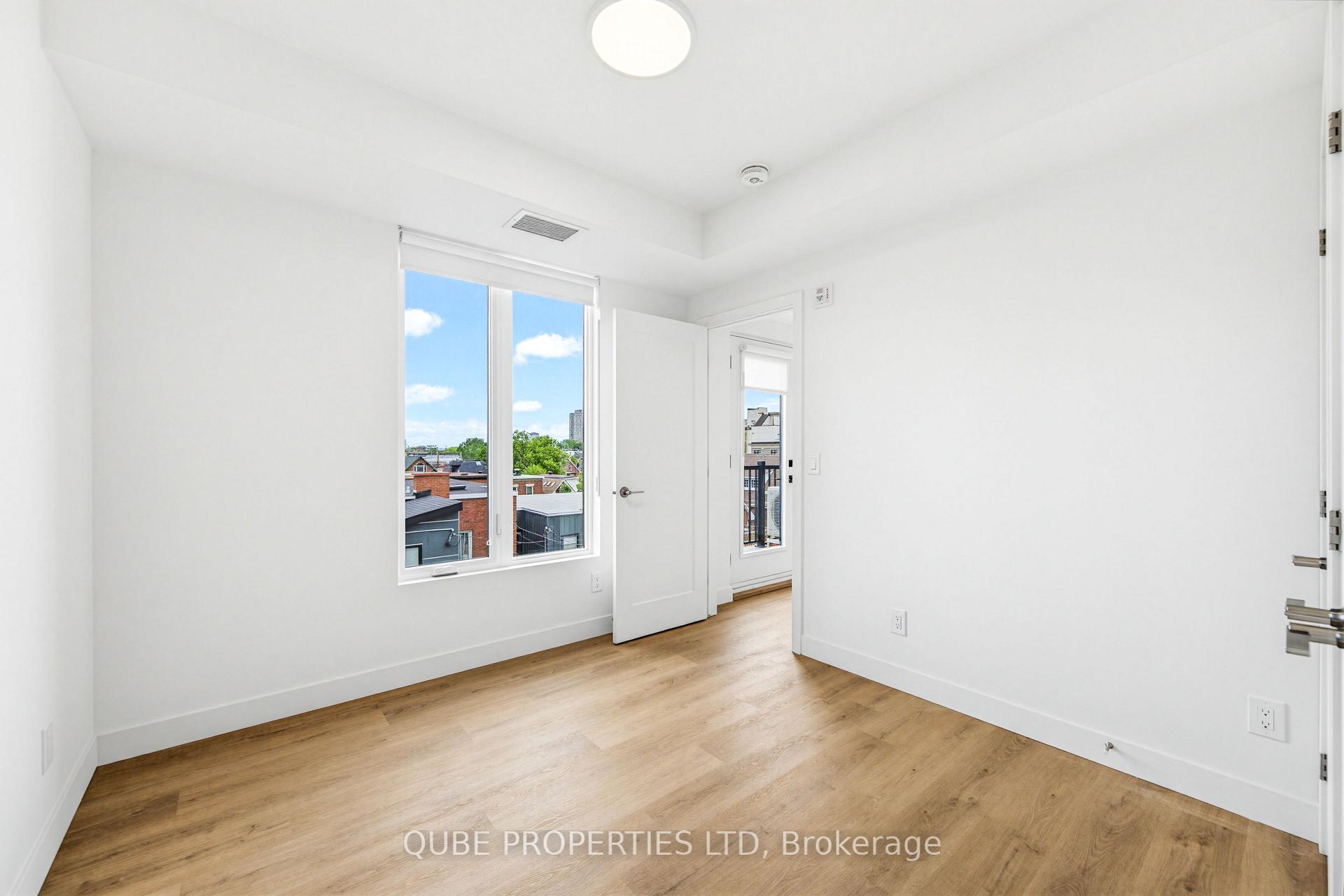Photo 14 of Unit Unit 304, 15 Larch Street, Ottawa, West Centre Town — HOMEH
