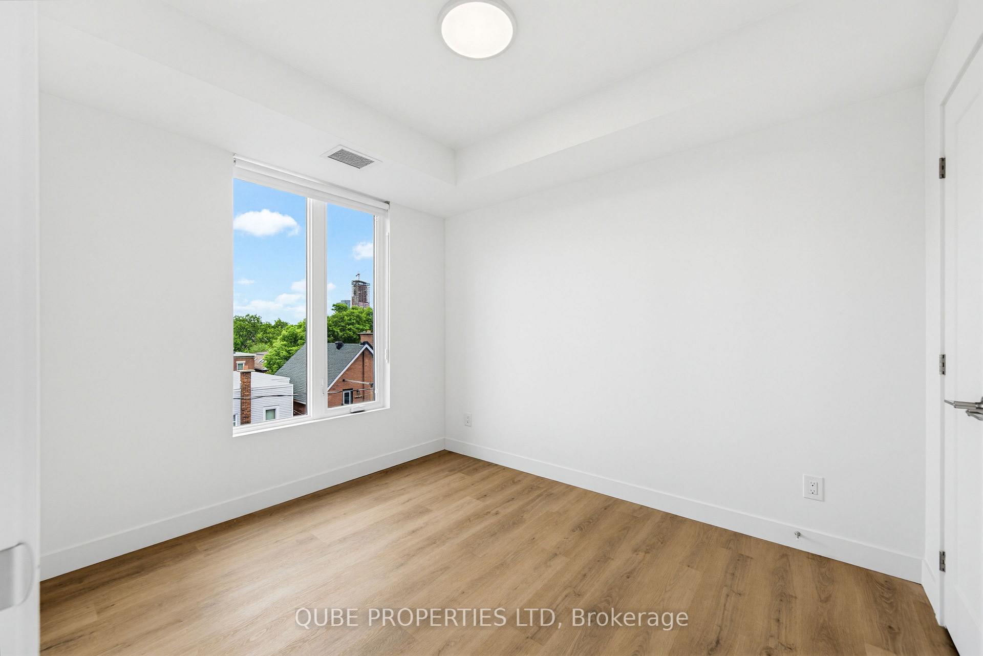 Photo 7 of Unit Unit 305, 15 Larch Street, Ottawa, West Centre Town — HOMEH