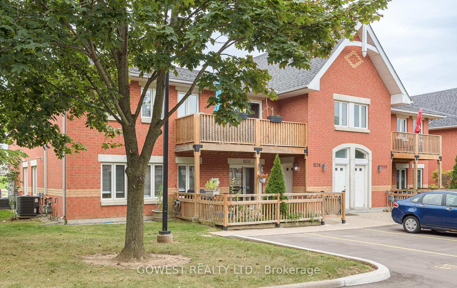 Photo 2 of Unit 1202, 4140 Foxwood Drive, Burlington, Tansley — HOMEH