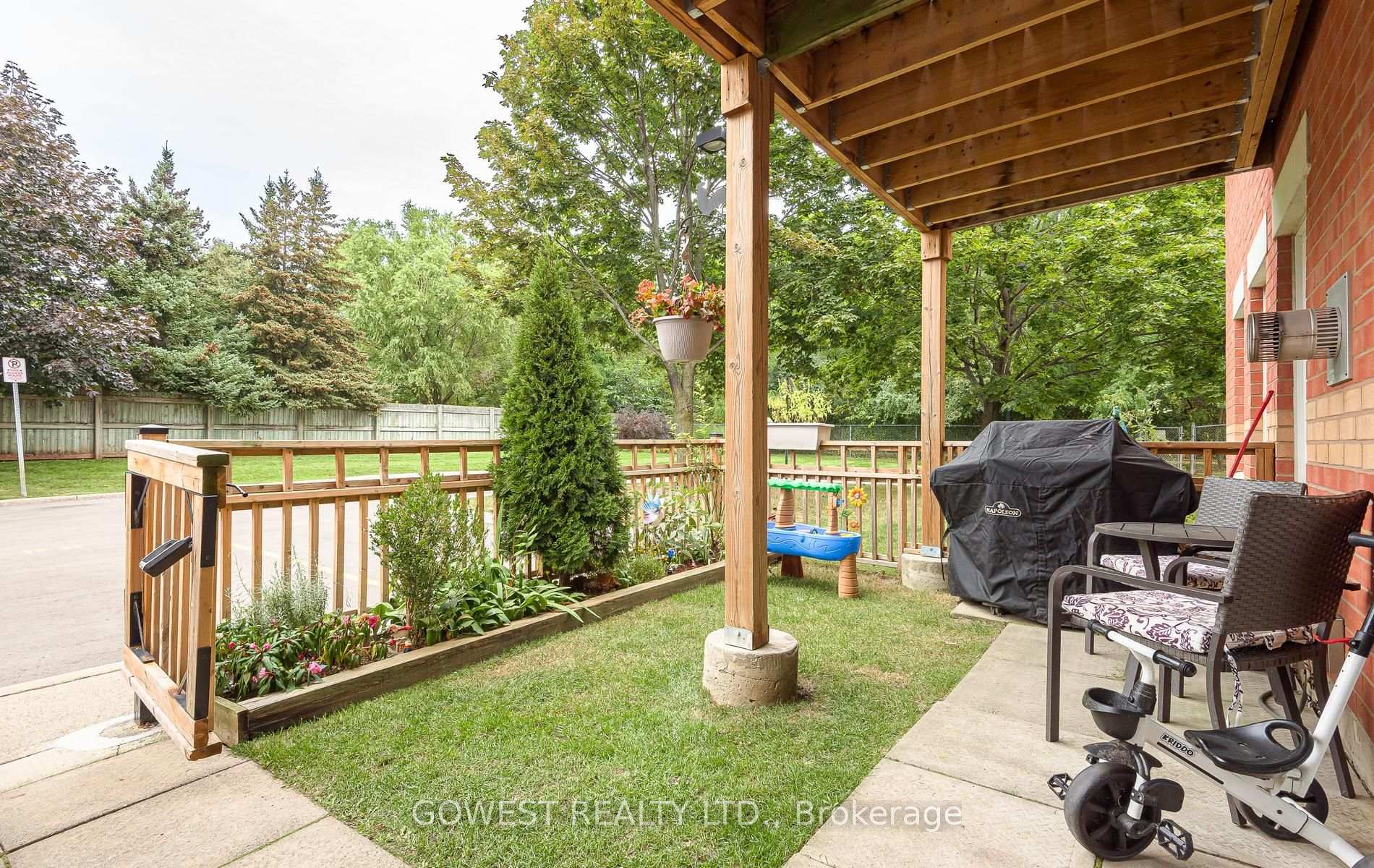 Photo 5 of Unit 1202, 4140 Foxwood Drive, Burlington, Tansley — HOMEH