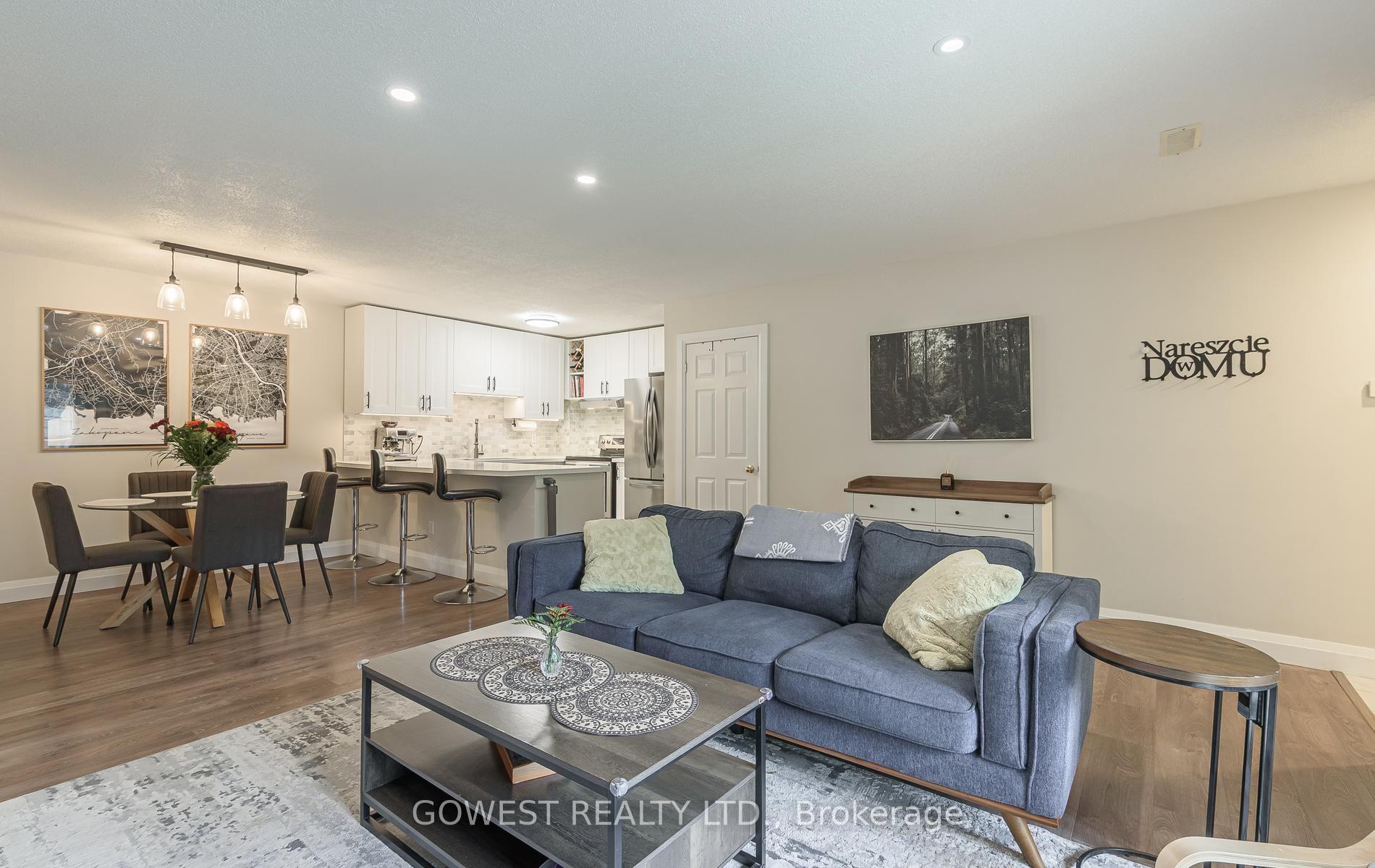 Photo 10 of Unit 1202, 4140 Foxwood Drive, Burlington, Tansley — HOMEH