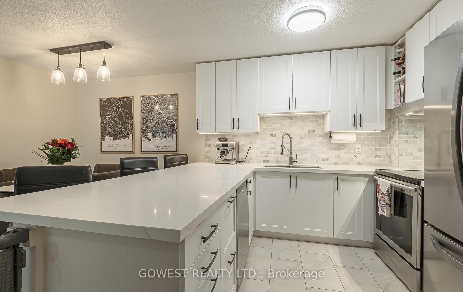 Photo 15 of Unit 1202, 4140 Foxwood Drive, Burlington, Tansley — HOMEH