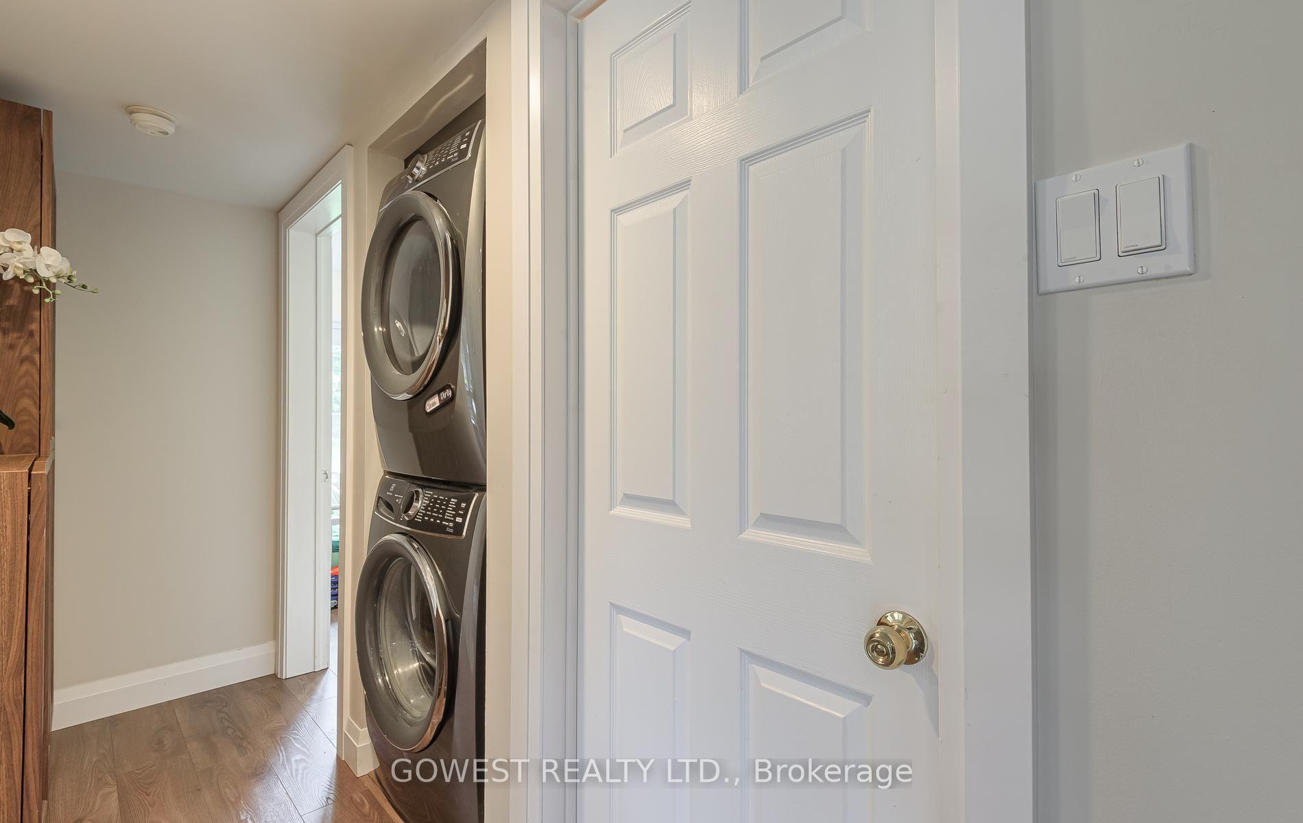 Photo 16 of Unit 1202, 4140 Foxwood Drive, Burlington, Tansley — HOMEH
