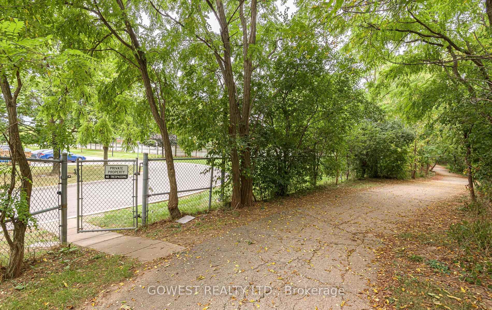 Photo 25 of Unit 1202, 4140 Foxwood Drive, Burlington, Tansley — HOMEH