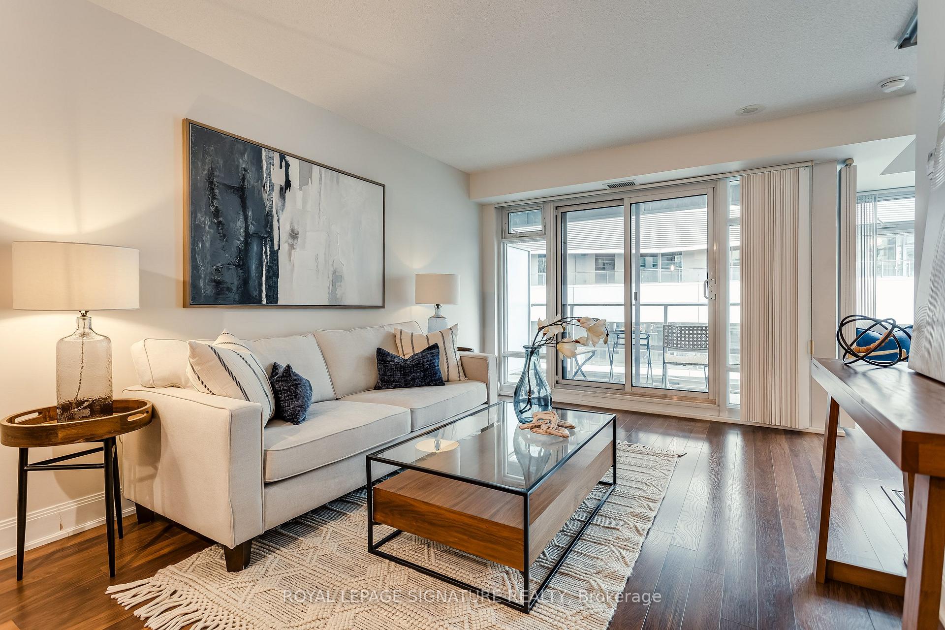 Photo 11 of Unit 910, 2191 Yonge Street, Toronto, Mount Pleasant West — HOMEH