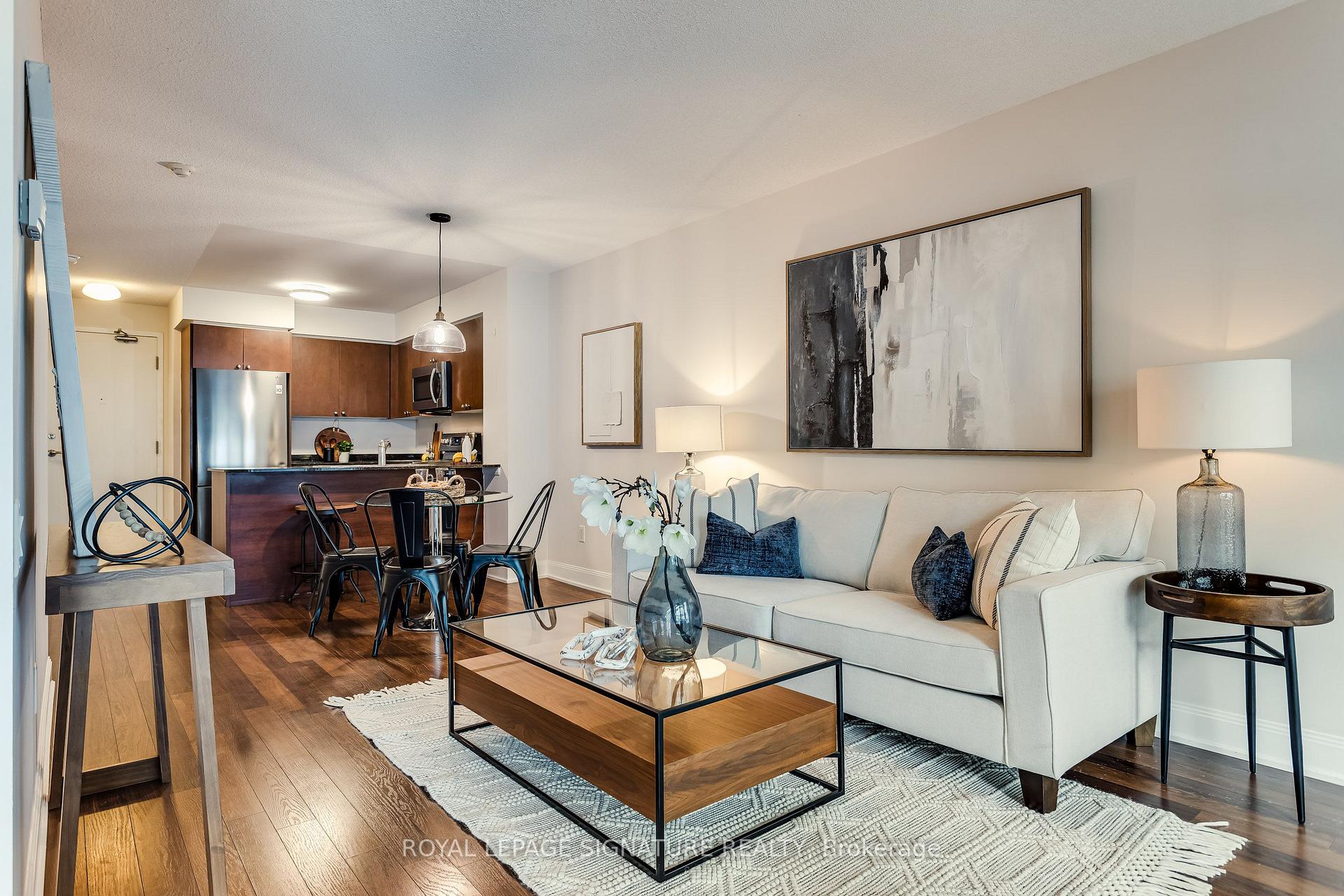 Photo 13 of Unit 910, 2191 Yonge Street, Toronto, Mount Pleasant West — HOMEH