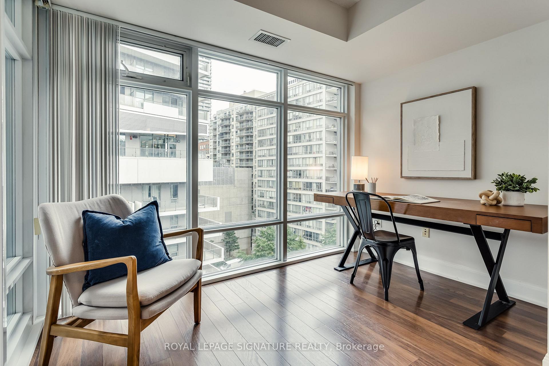 Photo 17 of Unit 910, 2191 Yonge Street, Toronto, Mount Pleasant West — HOMEH