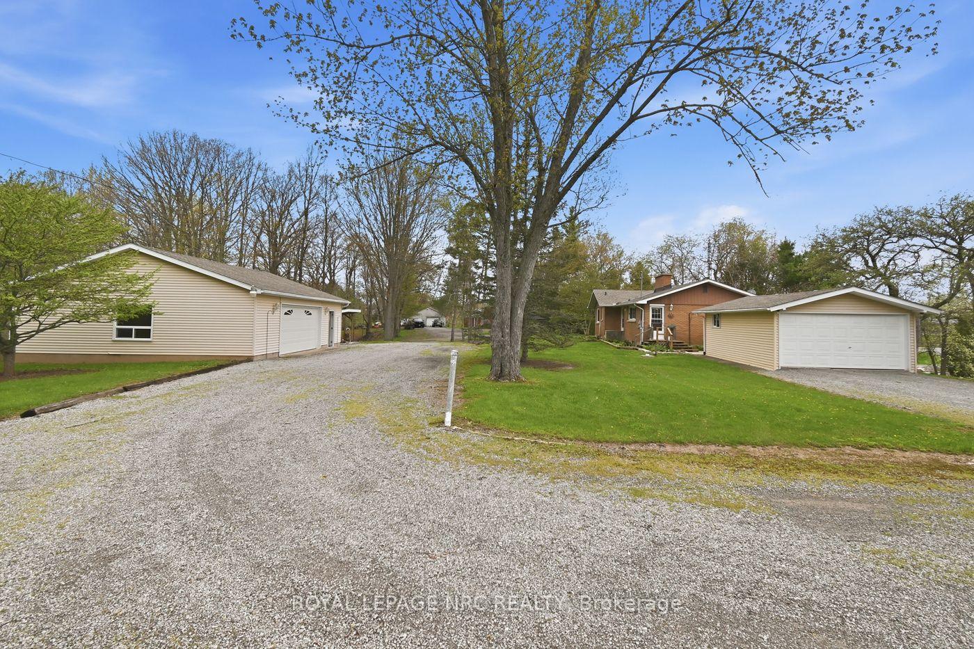Photo 3 of 53 Pearson Road, Welland, Cooks Mills — HOMEH