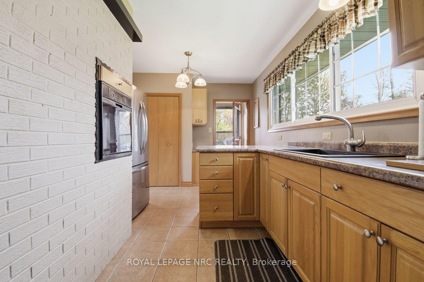 Photo 26 of 53 Pearson Road, Welland, Cooks Mills — HOMEH