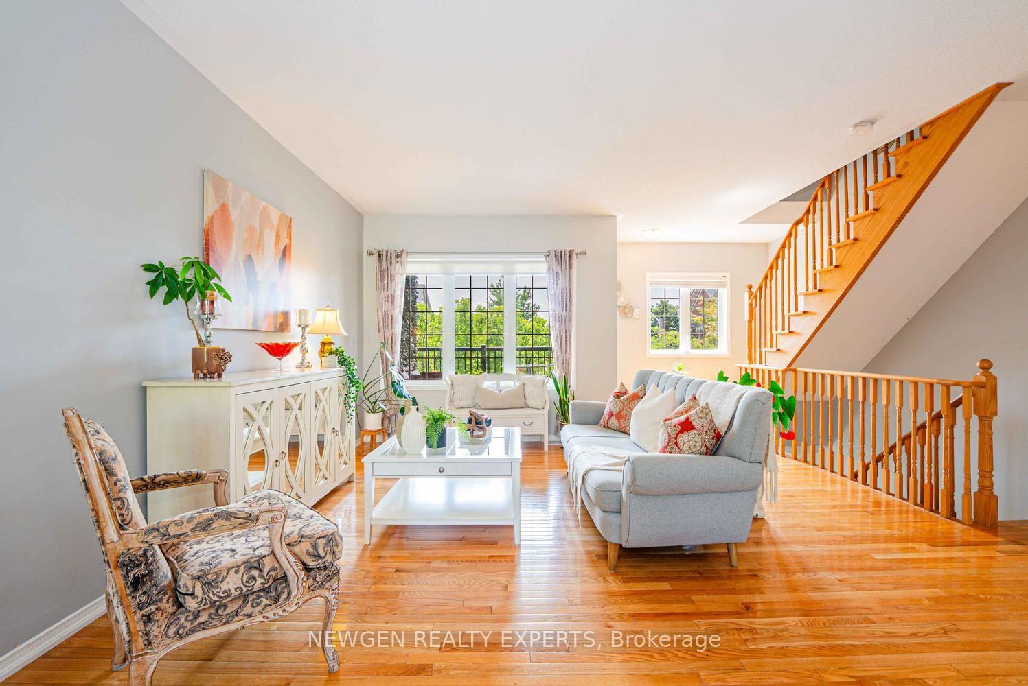 Photo 10 of Unit 21, 109 Georgian Drive, Oakville, River Oaks — HOMEH