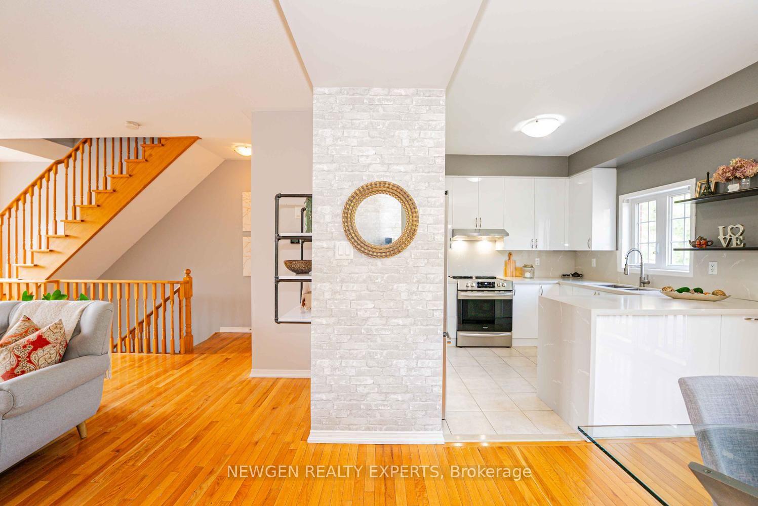 Photo 17 of Unit 21, 109 Georgian Drive, Oakville, River Oaks — HOMEH