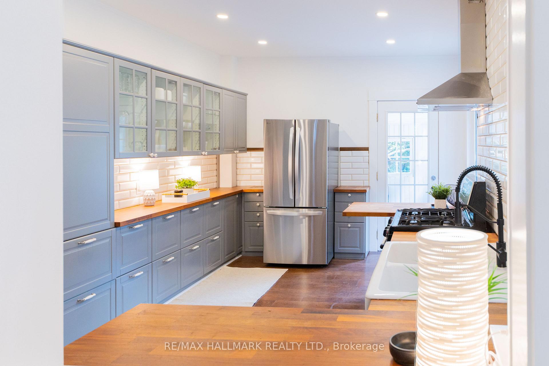 Photo 14 of 507 Logan Avenue, Toronto, North Riverdale — HOMEH
