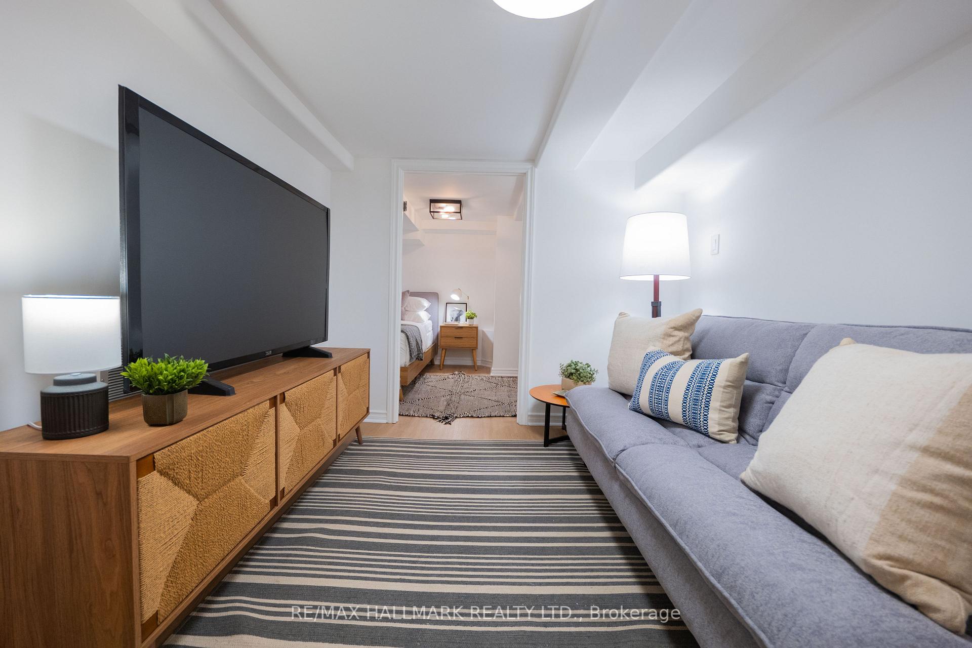 Photo 40 of 507 Logan Avenue, Toronto, North Riverdale — HOMEH
