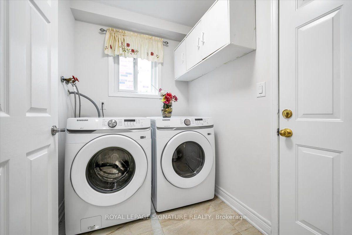Photo 19 of 3 Griffen Place, Whitby, Rolling Acres — HOMEH