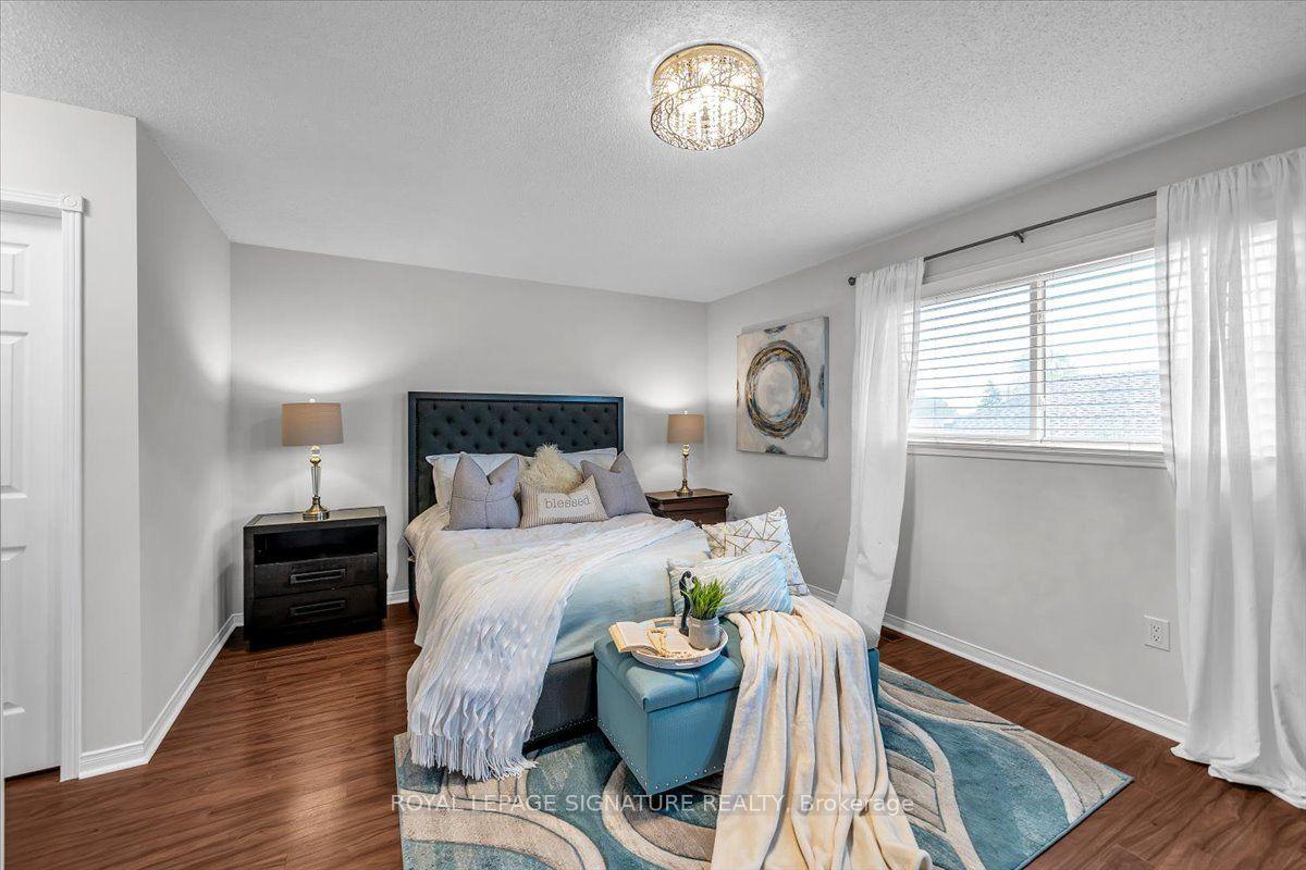 Photo 21 of 3 Griffen Place, Whitby, Rolling Acres — HOMEH