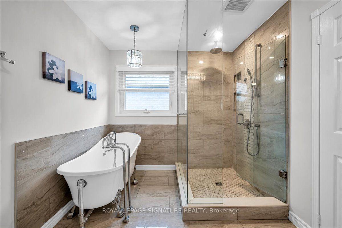 Photo 26 of 3 Griffen Place, Whitby, Rolling Acres — HOMEH