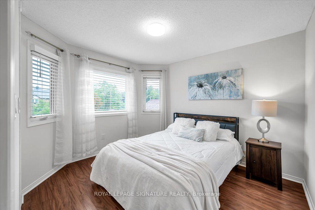 Photo 30 of 3 Griffen Place, Whitby, Rolling Acres — HOMEH