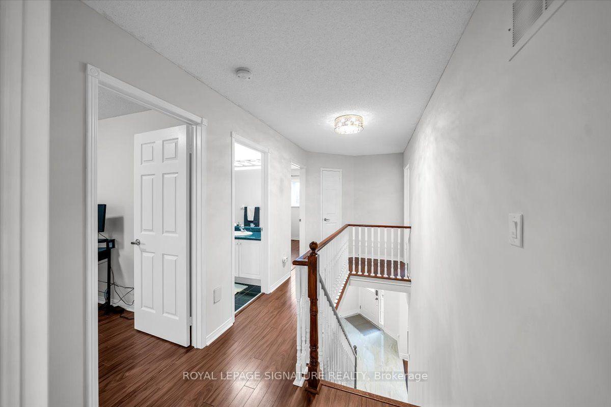 Photo 34 of 3 Griffen Place, Whitby, Rolling Acres — HOMEH