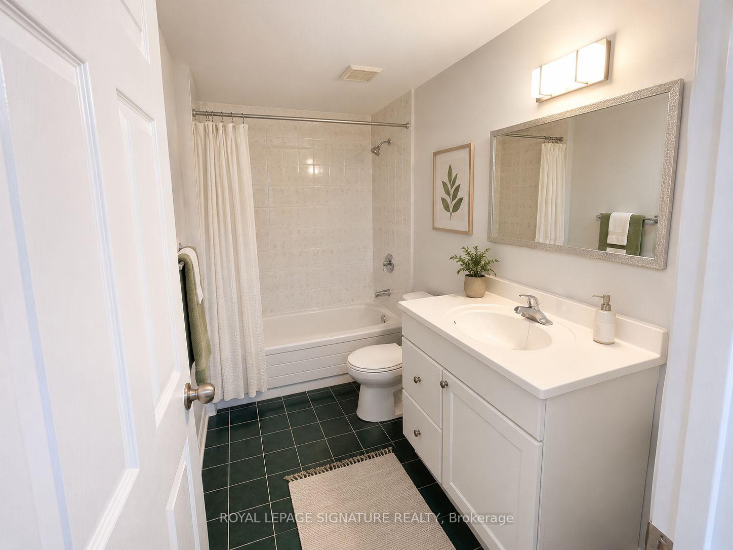 Photo 38 of 3 Griffen Place, Whitby, Rolling Acres — HOMEH
