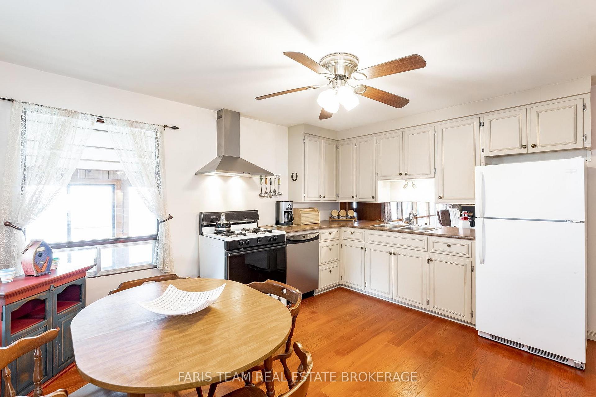 Photo 5 of 1697 Champlain Road, Tiny, Rural Tiny — HOMEH