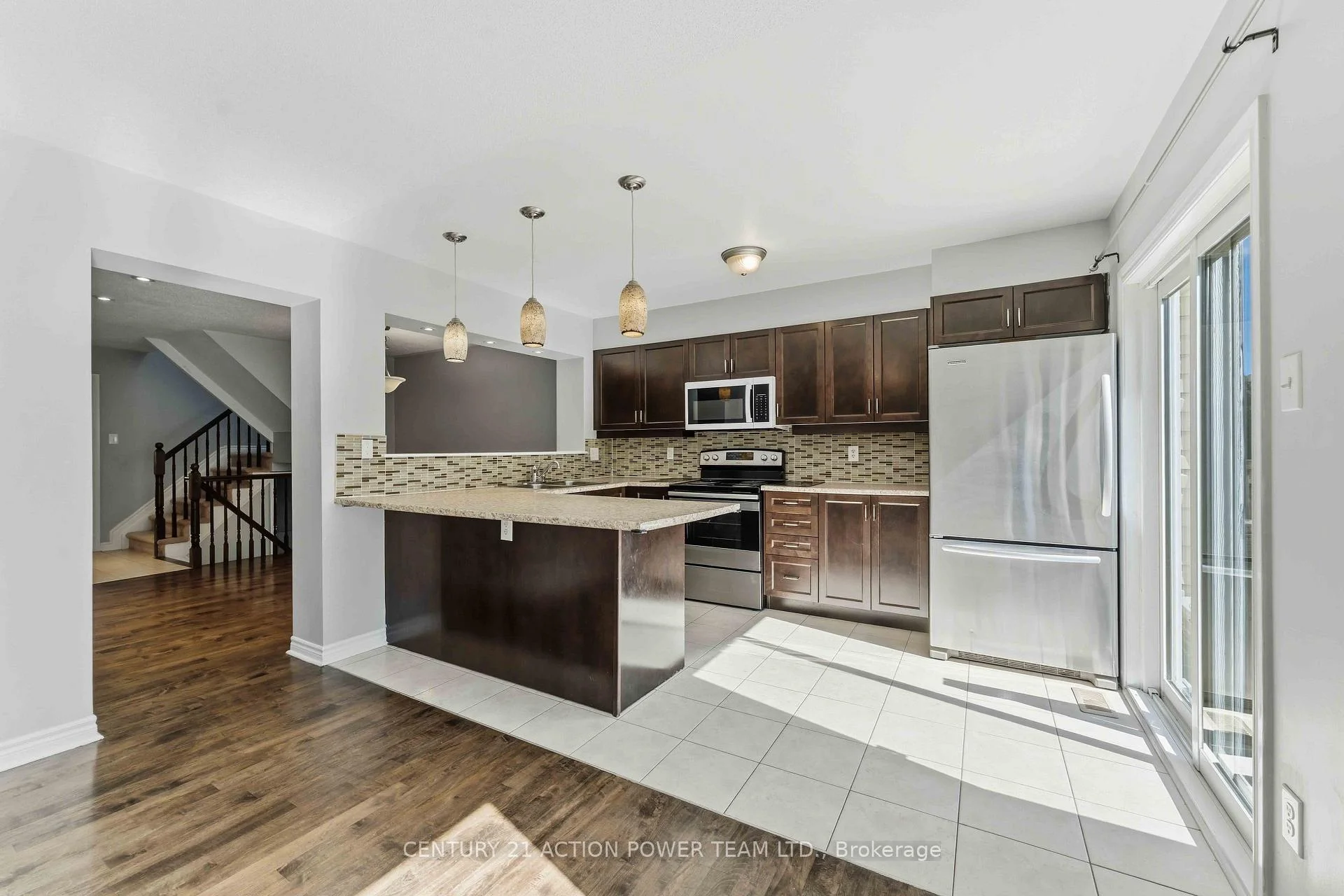 Photo 18 of 1037 Pampero Crescent, Ottawa, Stittsville (North) — HOMEH