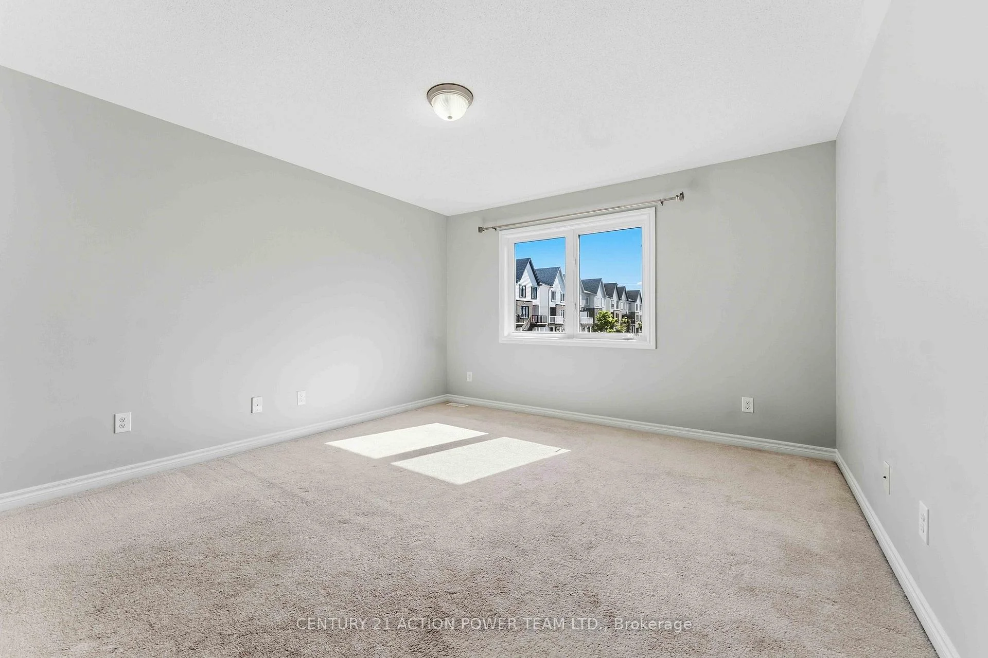 Photo 24 of 1037 Pampero Crescent, Ottawa, Stittsville (North) — HOMEH