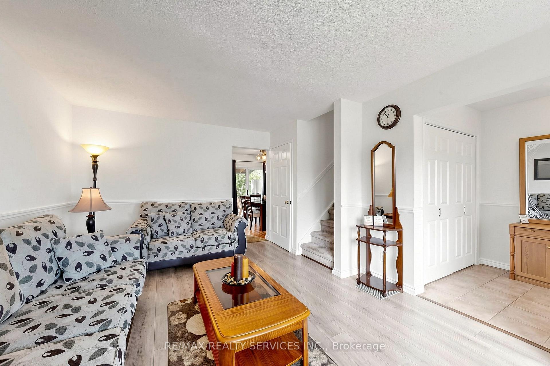 Photo 8 of 54 Griselda Crescent, Brampton, Northgate — HOMEH