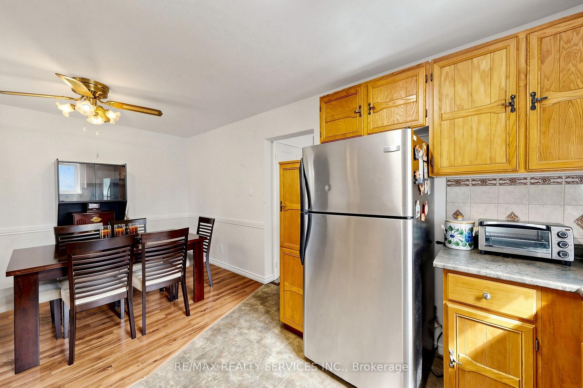 Photo 21 of 54 Griselda Crescent, Brampton, Northgate — HOMEH