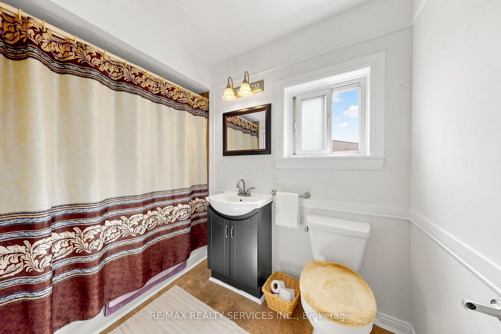 Photo 25 of 54 Griselda Crescent, Brampton, Northgate — HOMEH