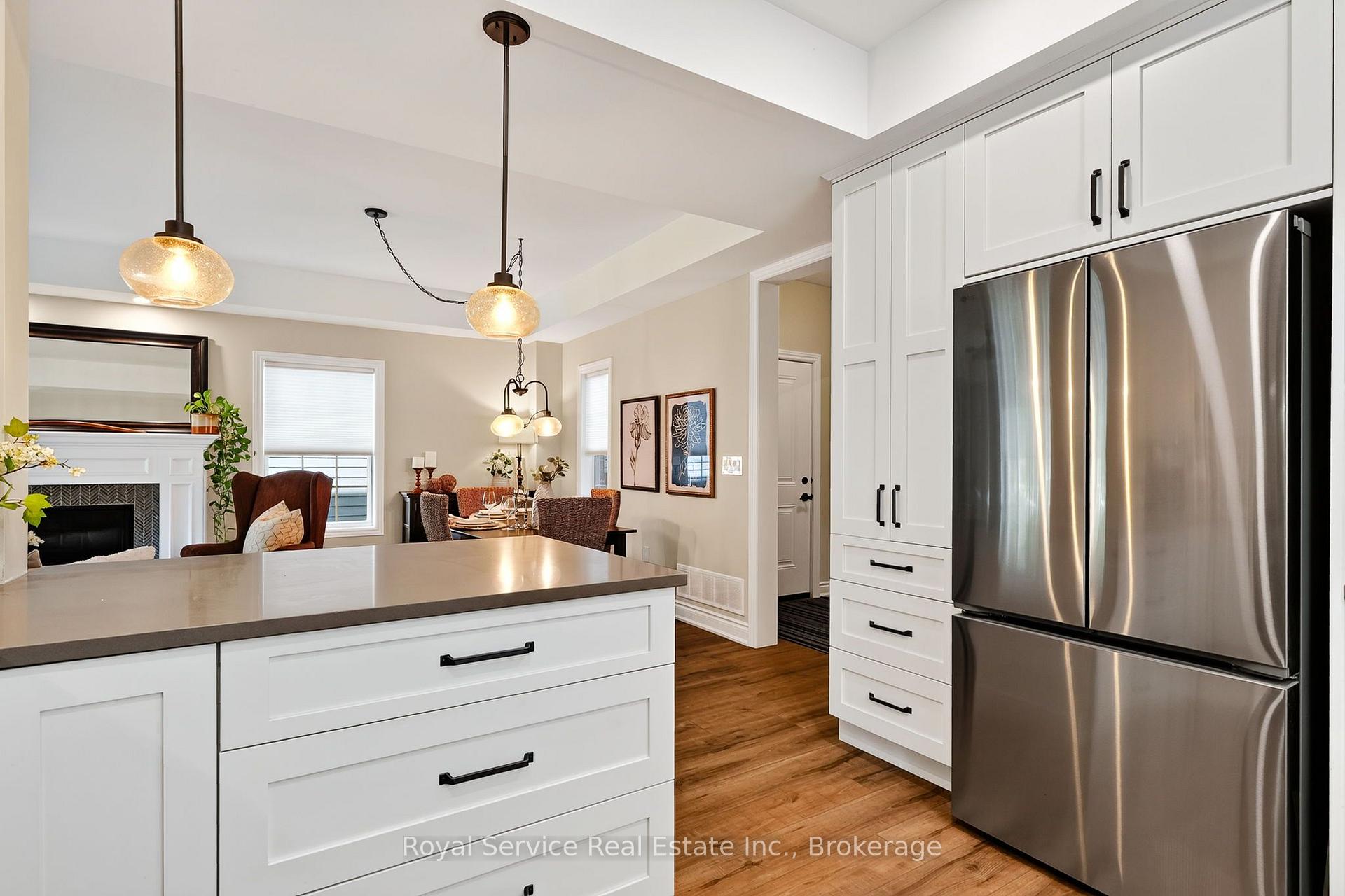 Photo 11 of 930 Ernest Allen Boulevard, Cobourg — HOMEH