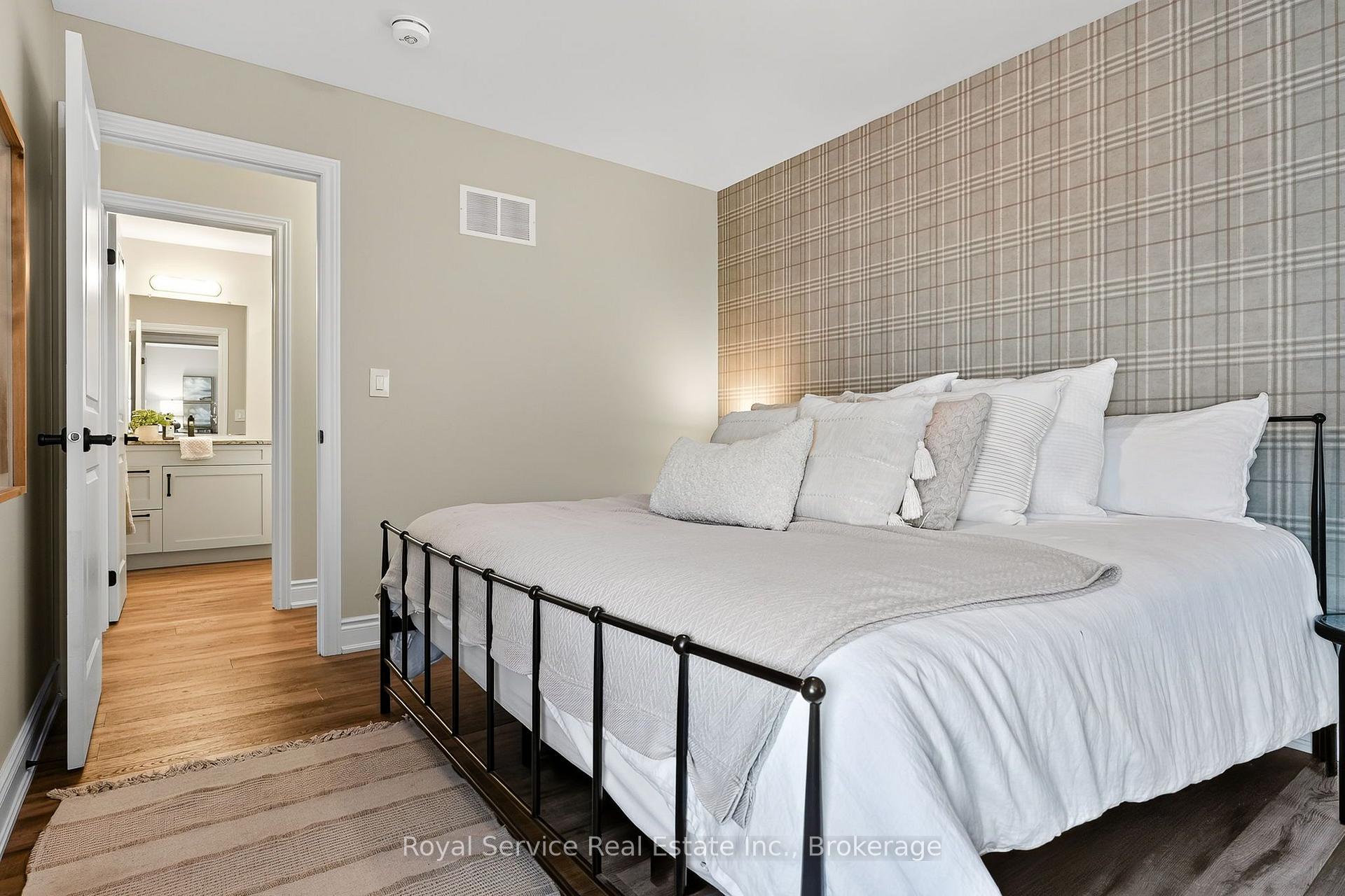 Photo 21 of 930 Ernest Allen Boulevard, Cobourg — HOMEH