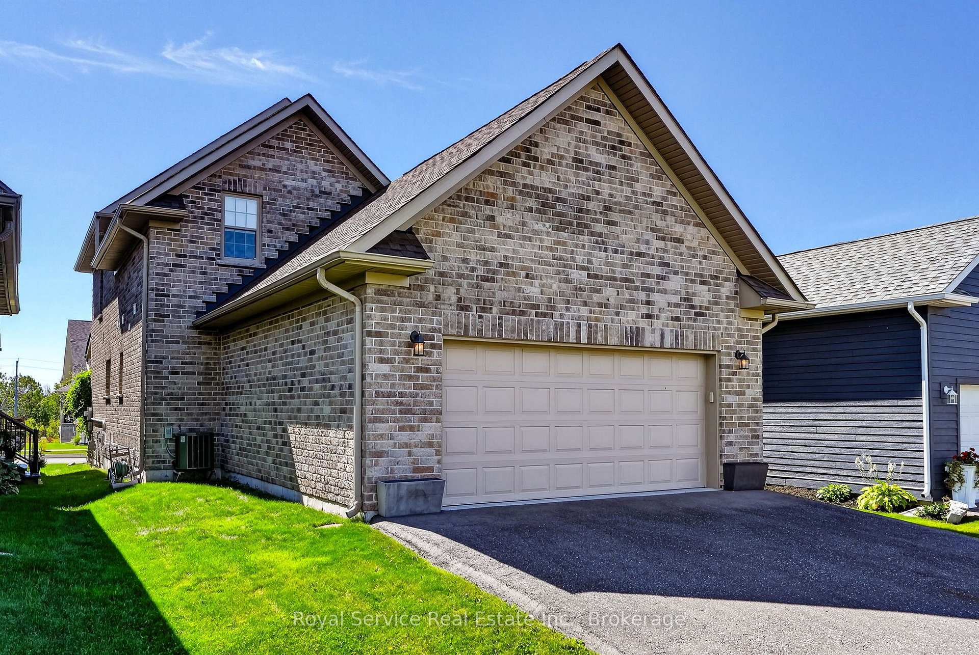 Photo 35 of 930 Ernest Allen Boulevard, Cobourg — HOMEH