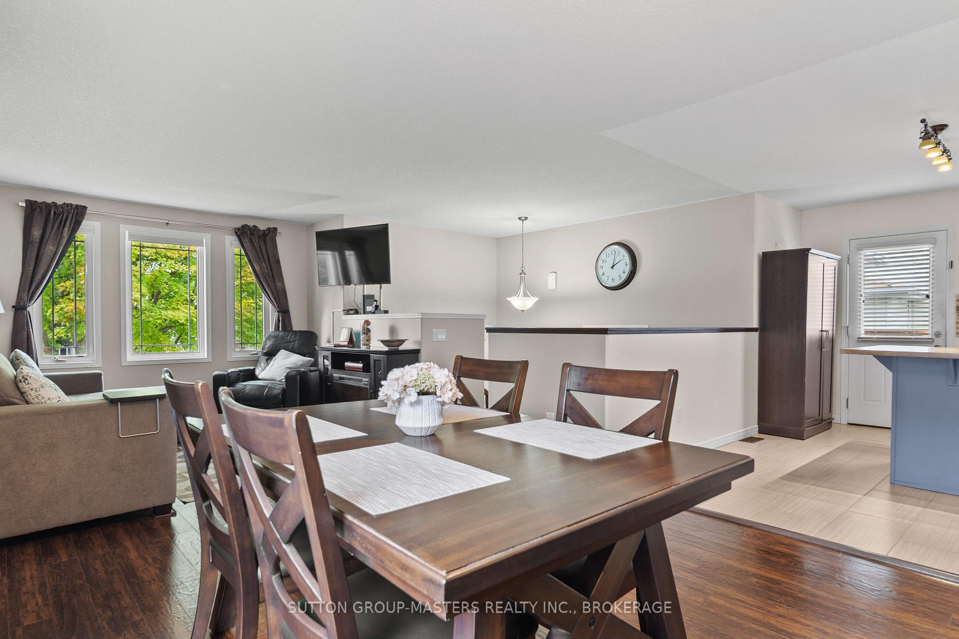 Photo 8 of 1460 Albany Drive, Kingston, City Northwest — HOMEH